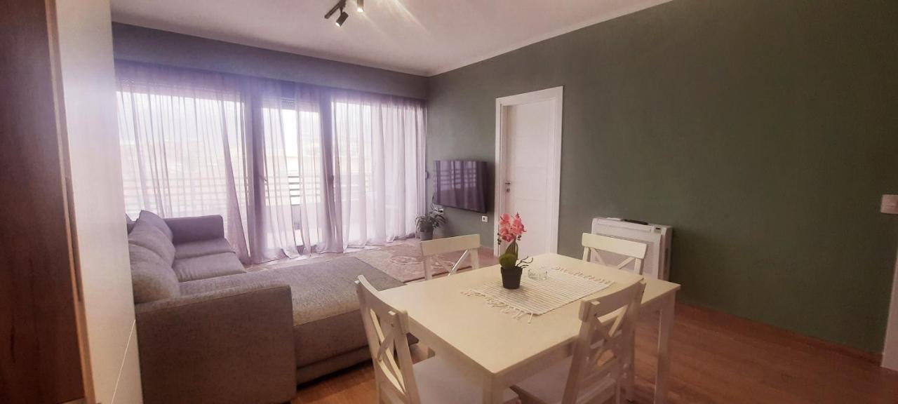 Flower Apartment Tirana Exterior foto
